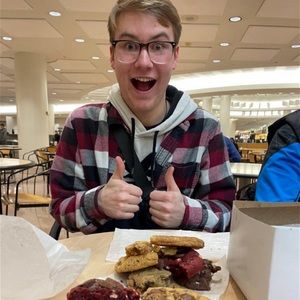 Meet your Posher, Iphone